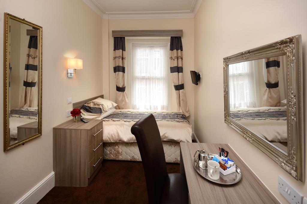 Gascony Hotel Minehead Esterno foto